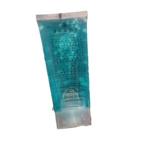 Avant NWOT blue volcanic purifying and antioxidising gel 100ML